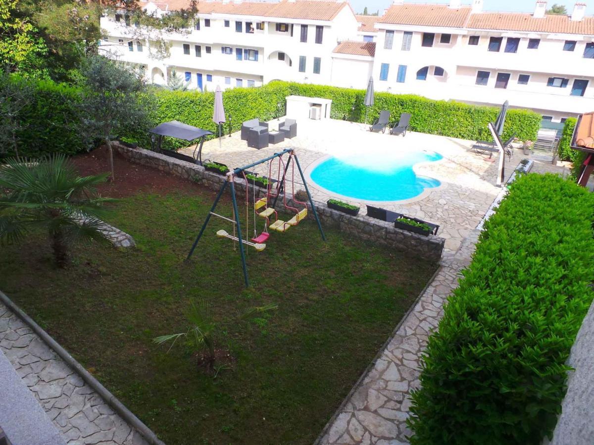 Holiday Home In Malinska/Insel Krk 13031 Exterior photo