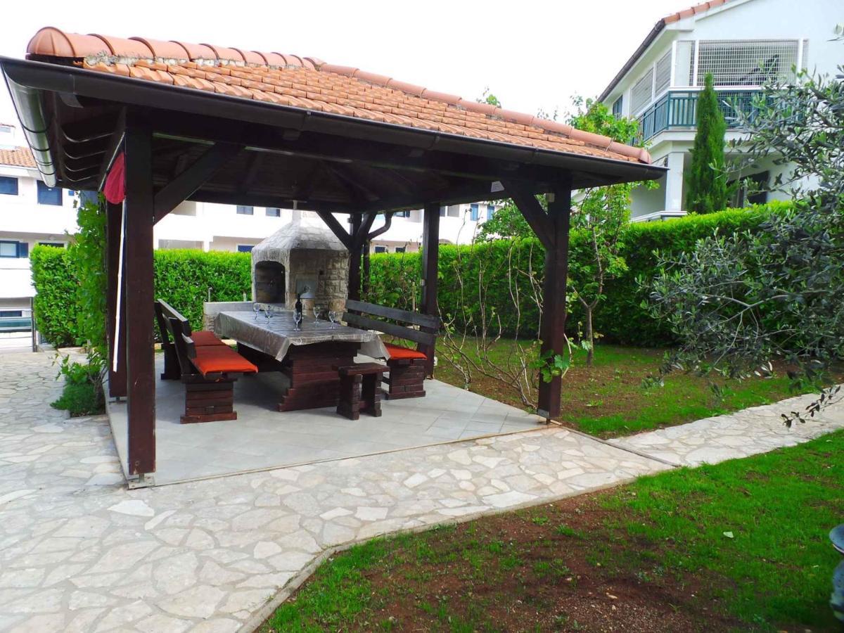 Holiday Home In Malinska/Insel Krk 13031 Exterior photo